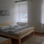 Lipa شقة طابور